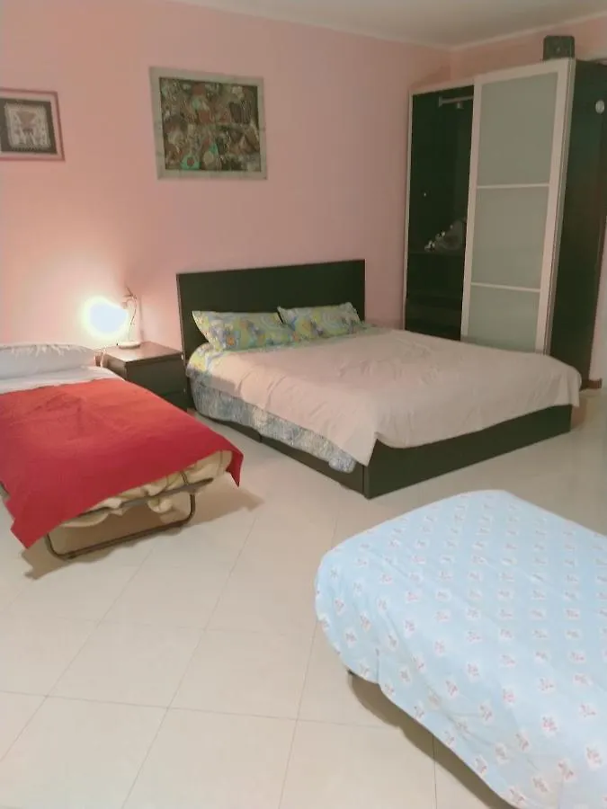Ferienwohnung Airport Alexander Genua Italien